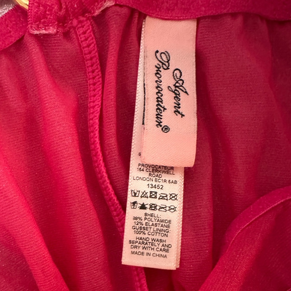 Agent Provocateur bra and panty Set size 4 - Picture 9 of 10